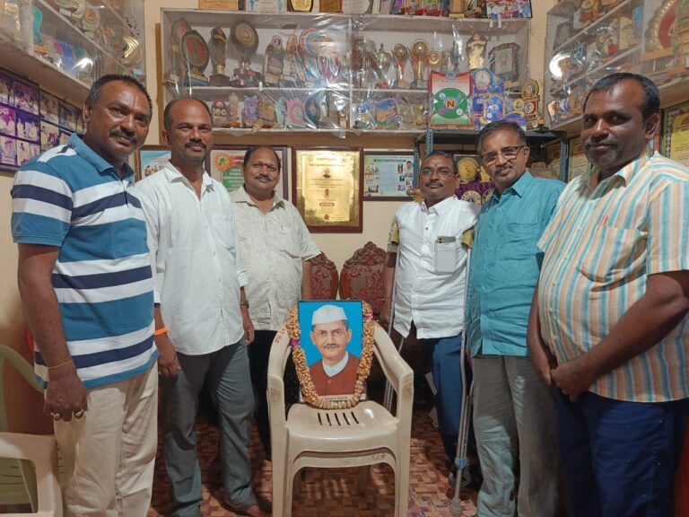 AP-దివ్యాంగుల సంక్షేమ సంఘం ఆధ్వర్యంలో మాజీ ప్రధాని లాల్ బహుదూర్ శాస్త్రి జయంతి