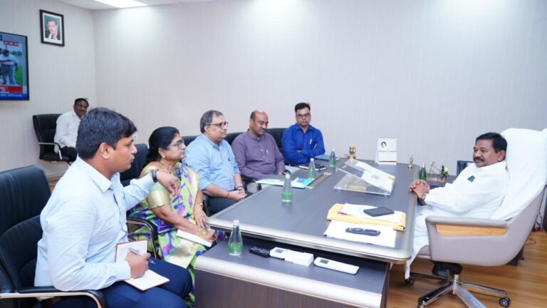 ప్రతి విద్యార్థికి నాణ్యమైన విద్య,ఆరోగ్యం,పోషణకు కూటమి ప్రభుత్వం కృషి: మంత్రి బాల వీరాంజనేయస్వామి